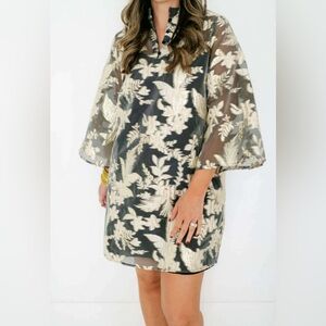 Solelia Kaftan, NWT, Faye dress, eclipse color Elegant Floral Sheer Dress